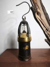 Alte schwere Grubenlampe