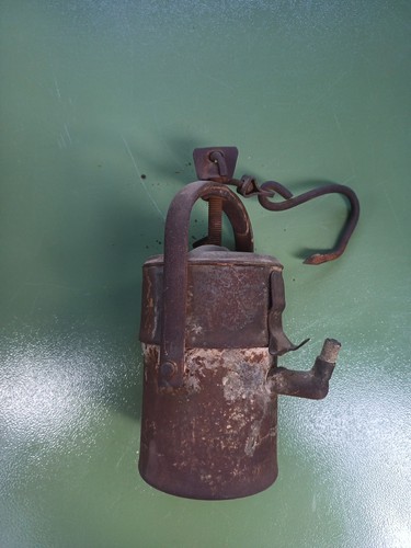 Alte grubenlampe karbidlampe - grubenlampe,